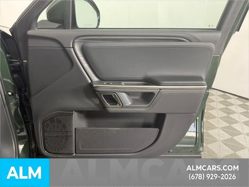 Used 2023 Rivian R1S Adventure image 34