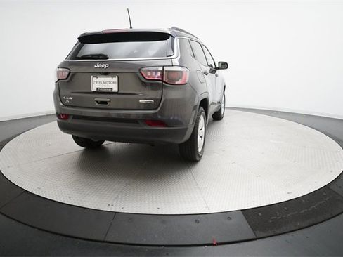 Used 2020 Jeep Compass Latitude w/ Cold Weather Group image 34