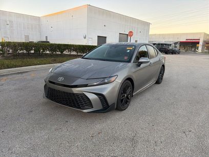 Used 2025 Toyota Camry SE