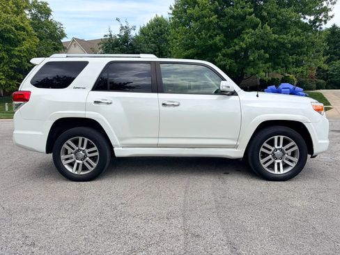 Used 2013 Toyota 4Runner Limited AWD/4WD image 6