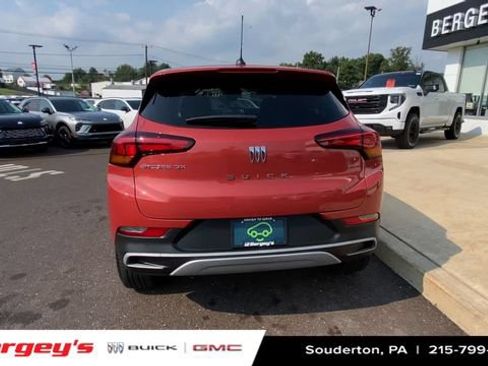 Used 2024 Buick Encore GX Preferred w/ Comfort Package FWD image 9