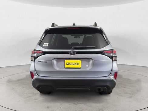 Certified 2025 Subaru Forester Premium AWD/4WD image 4