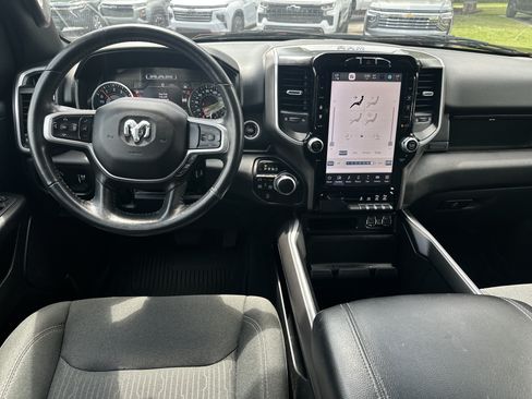 Used 2022 RAM 1500 Big Horn AWD/4WD image 22