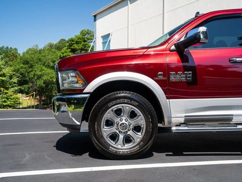 Used 2016 RAM 2500 Laramie RWD image 3