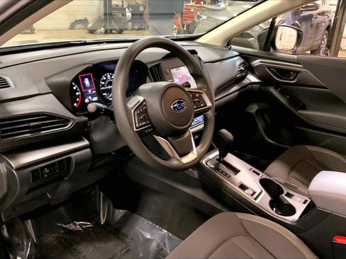 Certified 2025 Subaru Impreza 2.0i image 16