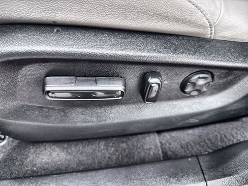 Used 2022 Honda CR-V EX-L image 13