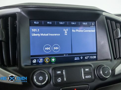 Used 2020 GMC Terrain SLT w/ Preferred Package AWD/4WD image 18