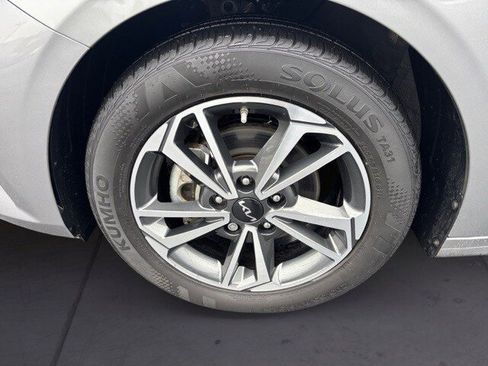 Certified 2023 Kia Forte LXS image 9