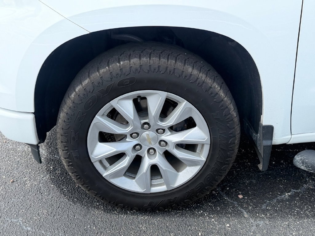 Used 2022 Chevrolet Silverado 1500 Custom RWD image 11
