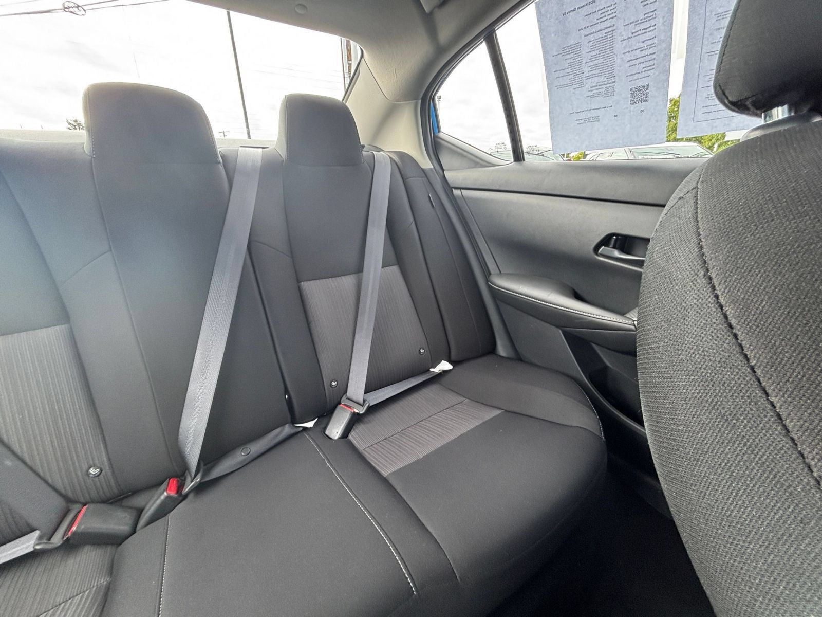Used 2025 Nissan Sentra SV FWD image 34