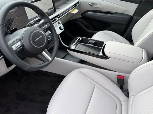 New 2026 Hyundai Tucson Limited image 8