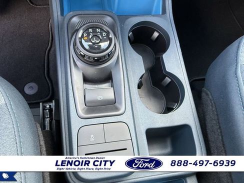 New 2025 Ford Maverick XLT w/ XLT Luxury Package FWD image 15