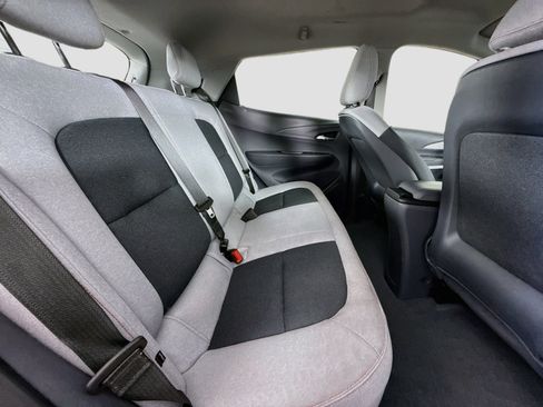 Used 2021 Chevrolet Bolt LT FWD image 27