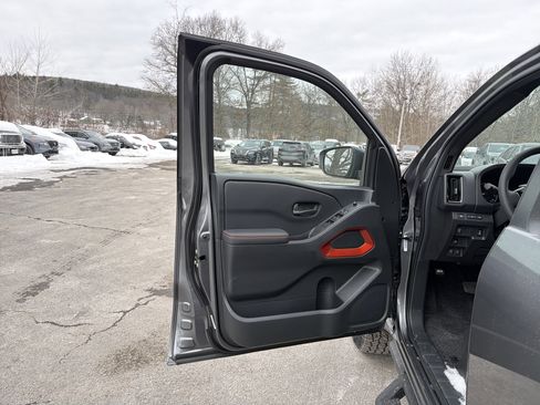 New 2026 Nissan Frontier PRO-4X image 10
