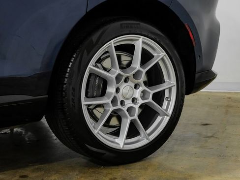 Used 2021 Aston Martin DBX image 54