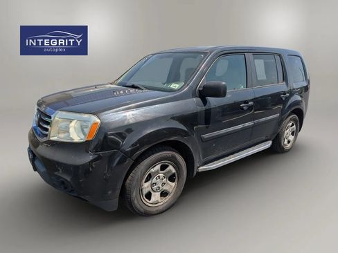 Used 2012 Honda Pilot LX image 1