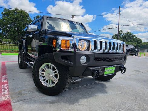 Used 2006 HUMMER H3 w/ Chrome Appearance Package AWD/4WD image 54