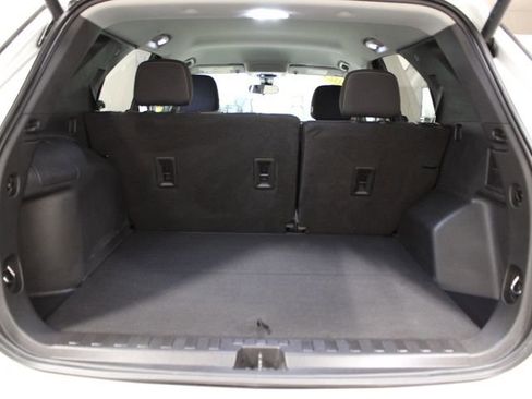 Certified 2021 Chevrolet Equinox LT image 13