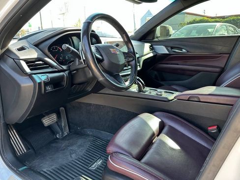 Used 2020 Cadillac CT4 V w/ Climate Package AWD/4WD image 17