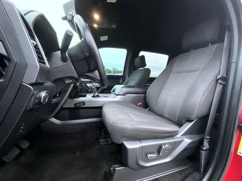 Used 2017 Ford F150 XLT w/ Equipment Group 302A Luxury AWD/4WD image 11