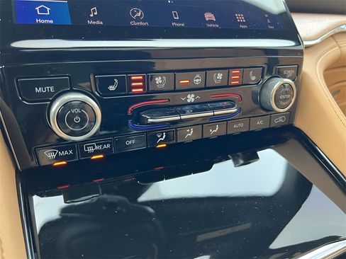 New 2025 Jeep Grand Cherokee L Summit image 29