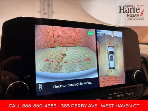 Certified 2022 Nissan Pathfinder Platinum w/ Cargo Package image 10