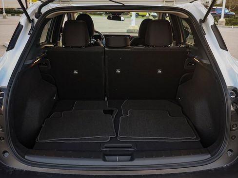 New 2026 Nissan Kicks SV image 16