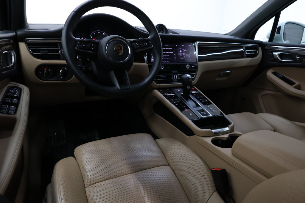 Used 2025 Porsche Macan S AWD/4WD image 67
