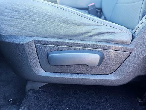 Used 2017 RAM 1500 Express image 14