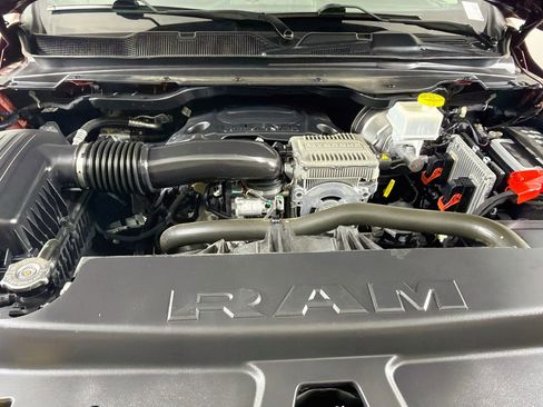 Used 2022 RAM 1500 Big Horn AWD/4WD image 33