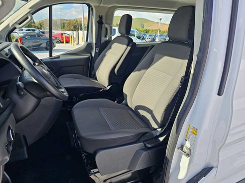 Used 2023 Ford Transit 350 XLT RWD image 21