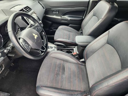 Used 2022 Mitsubishi Outlander Sport SE FWD image 12