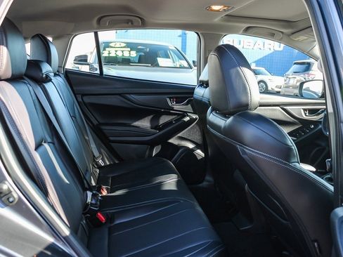 Used 2022 Subaru Impreza 2.0i Limited image 18