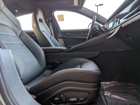 New 2026 Porsche Panamera image 24