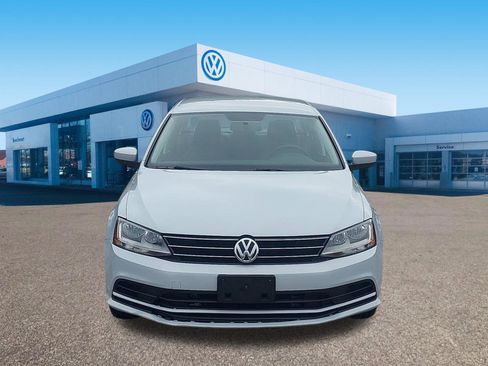 Used 2017 Volkswagen Jetta S FWD image 2
