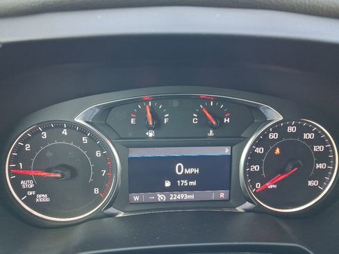 Used 2024 Chevrolet Blazer LT FWD image 30