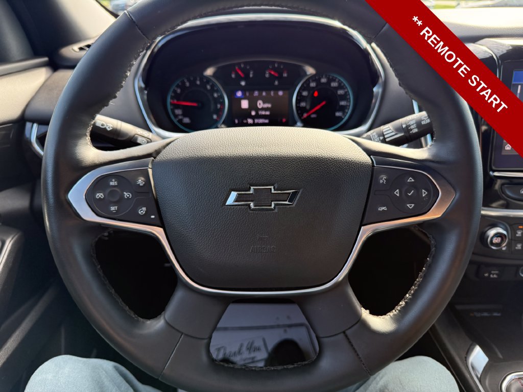 Used 2023 Chevrolet Traverse RS AWD/4WD image 17
