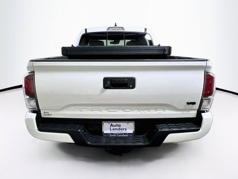 Used 2023 Toyota Tacoma TRD Sport AWD/4WD image 6