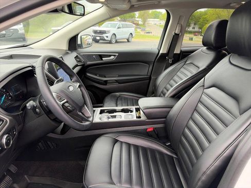 Used 2024 Ford Edge SEL w/ Convenience Package AWD/4WD image 9
