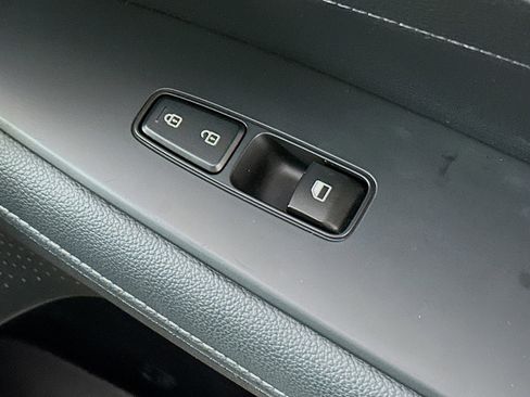 Used 2024 Kia Forte GT-Line FWD image 29