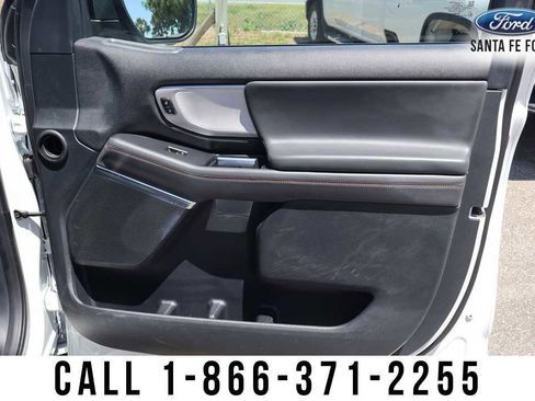 Used 2025 Ford Expedition Max Active image 26