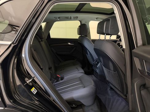 Certified 2021 Audi Q5 2.0T Premium w/ Convenience Package AWD/4WD image 30