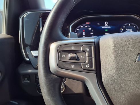 Used 2024 Chevrolet Silverado 1500 LT Trail Boss w/ LT Trail Boss Premium Package AWD/4WD image 7