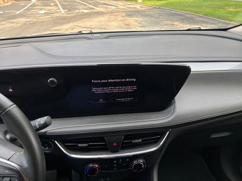 Used 2025 Buick Encore GX Preferred FWD image 17