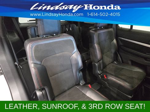 Used 2018 Ford Explorer XLT w/ Equipment Group 202A FWD image 8