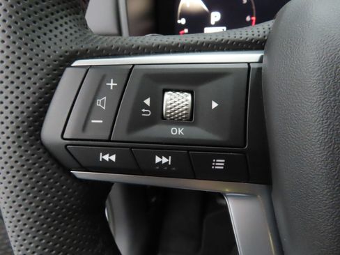 New 2026 Mitsubishi Outlander SE AWD/4WD image 11