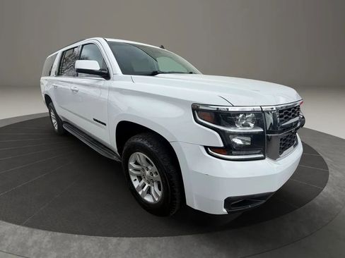 Used 2015 Chevrolet Suburban LT AWD/4WD image 3