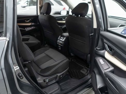 Used 2022 Subaru Ascent Premium w/ Convenience Package image 10
