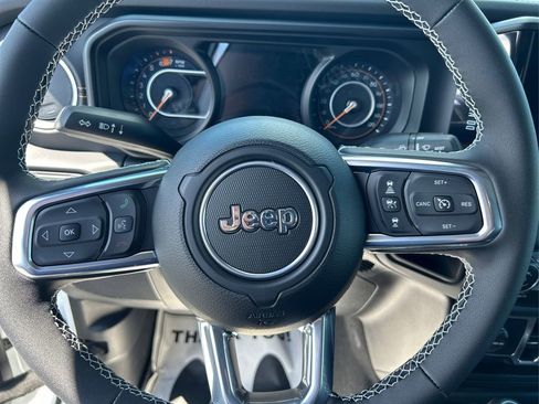 New 2025 Jeep Wrangler Sahara w/ Safety Group image 17