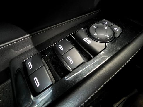 Used 2025 Cadillac CT4 Luxury AWD/4WD image 15